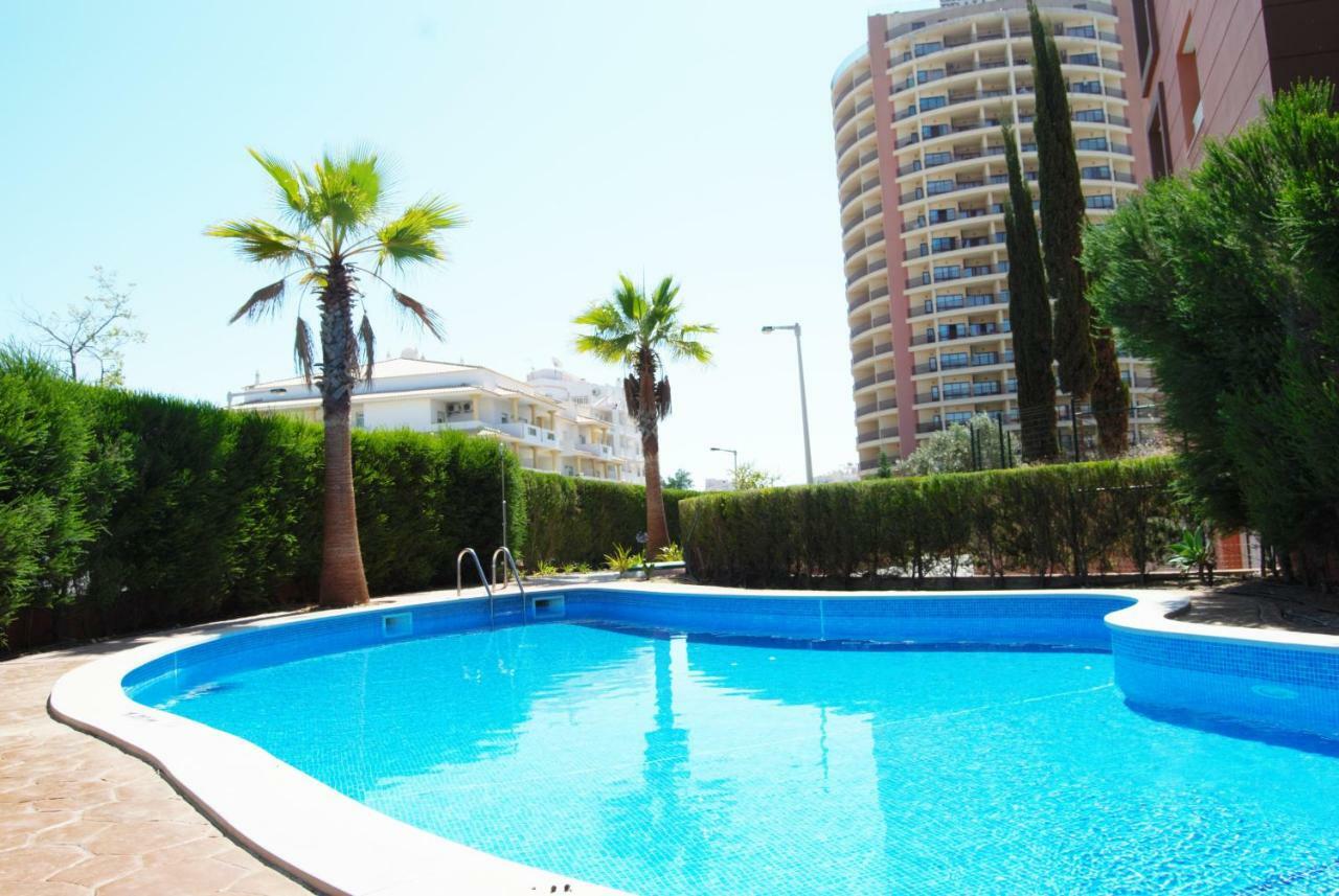 Beautiful Apartment Litoralmar Portimao Exterior photo